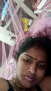 Snapshot of Guriya0076 chatting on 04.29.26 Guriya0076 online show from 04.29.26
