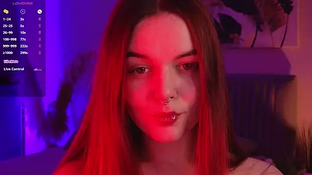 BellaDevile  online show from 09.28.25