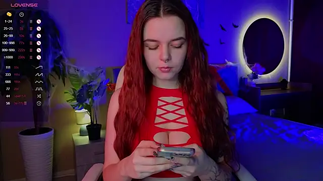 BellaDevile  online show from 10.23.25