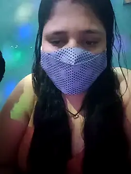 Snapshot of Kaja1919 chatting on 10.31.25 Kaja1919 online show from 10.31.25