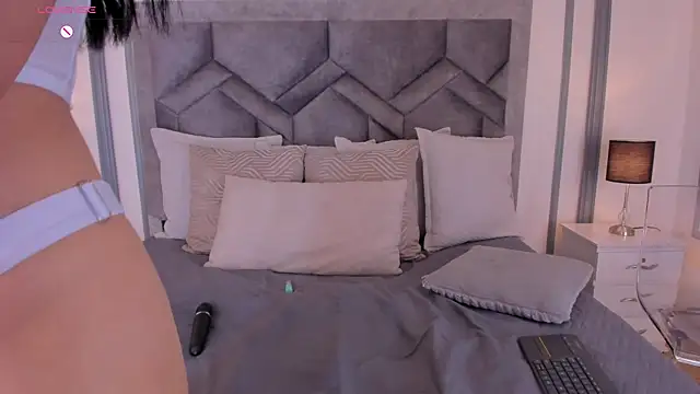 lucianacohelo online show from 09.13.25