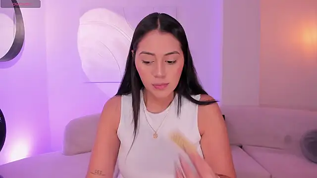 AmbarJames  online show from 03.12.26