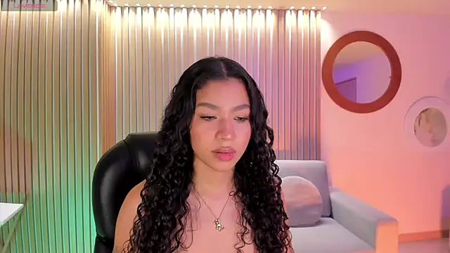 SophieHouston  online show from 10.11.25