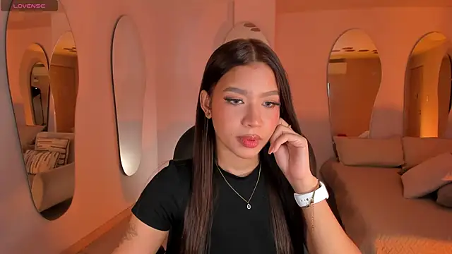 SophieHouston  online show from 06.25.26