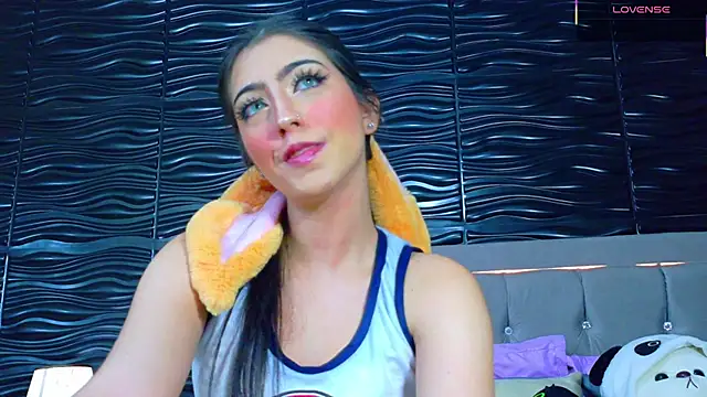 Ambar Bull online show from 10.29.25