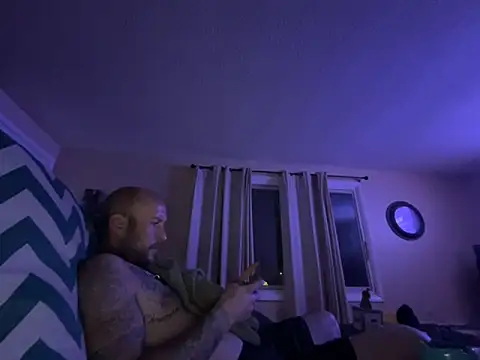 Snapshot of curis4270panda chatting on 10.22.25 curis4270panda online show from 10.22.25