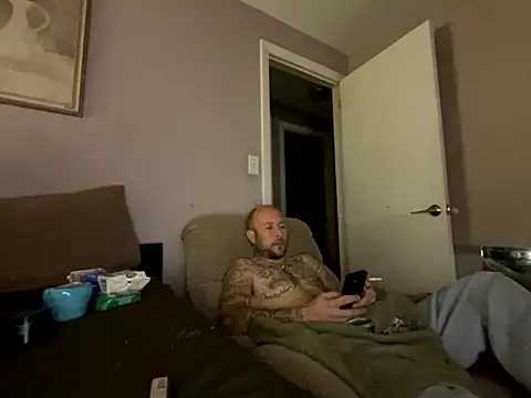 Snapshot of curis4270panda chatting on 11.06.25 curis4270panda online show from 11.06.25