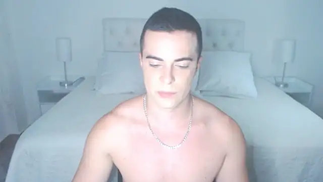 Snapshot of mr_hunterx chatting on 10.27.25 mr hunterx online show from 10.27.25