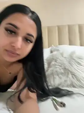 LilMisIndianx online show from 10.11.25