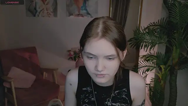 Snapshot of Dilara_xBaby chatting on 04.28.26 Dilara xBaby online show from 04.28.26