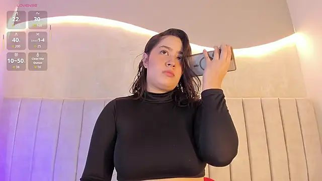 aisha duque online show from 06.03.26
