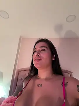 Bella  Wood online show from 10.05.25