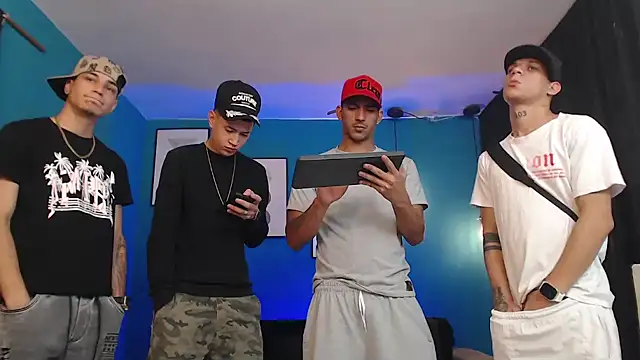 Snapshot of Kings_of_heaven chatting on 11.09.25 Kings of heaven online show from 11.09.25