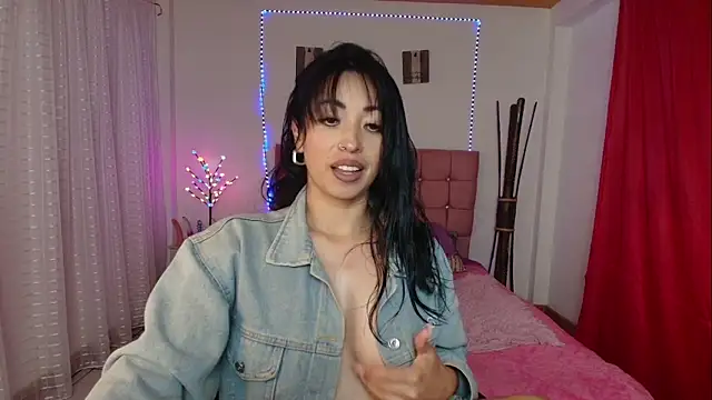 hannagomez 24 online show from 03.03.26