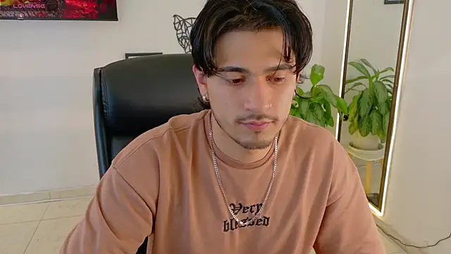 Elian savoy online show from 11.24.25