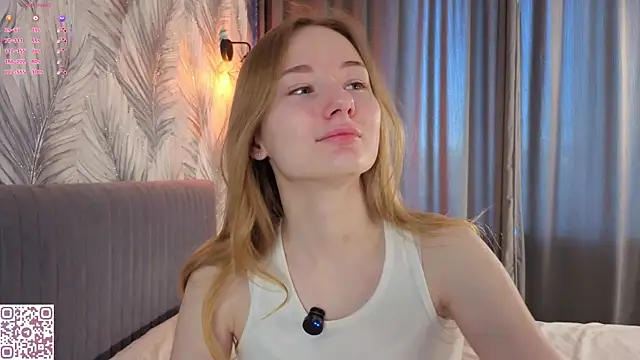 ElvinaRose online show from 04.14.26