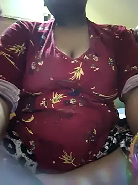 Snapshot of Cute_Amiya chatting on 10.29.25 Cute Amiya online show from 10.29.25