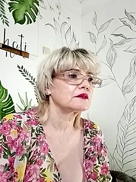 Catty Lady online show from 05.29.26