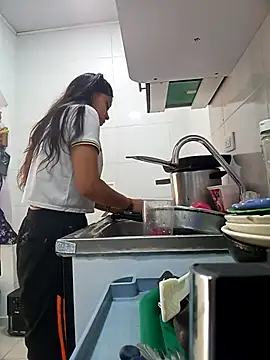 Snapshot of SharonDustLove chatting on 11.06.25 SharonDustLove online show from 11.06.25