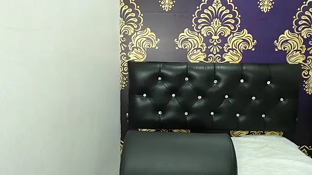 Snapshot of BigBoobs_Goddess chatting on 10.11.25 BigBoobs Goddess online show from 10.11.25