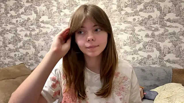 CoralinaEastoy online show from 09.19.25
