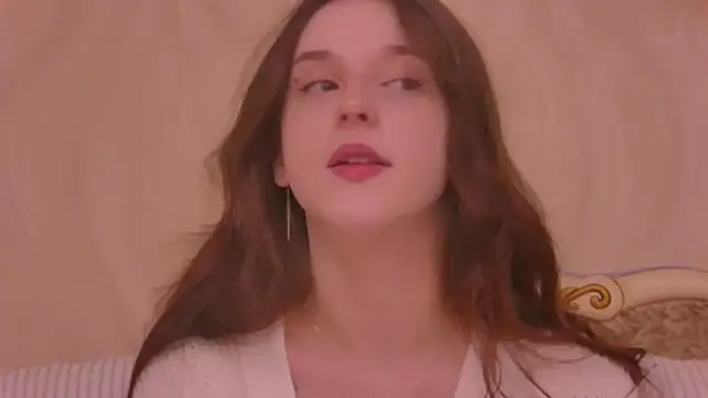 Snapshot of LollaVibe chatting on 10.16.25 LollaVibe online show from 10.16.25