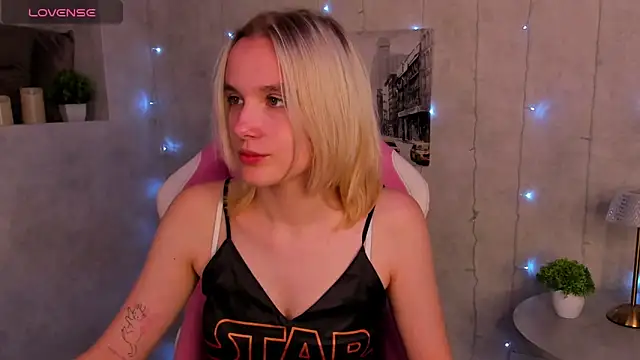 Carolin Miller online show from 09.27.25