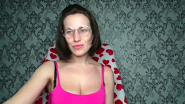 Snapshot of Kelly_Kisss chatting on 03.23.26 Kelly Kisss online show from 03.23.26