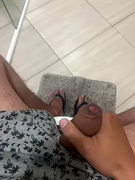 Snapshot of japa-16cm chatting on 09.26.25 japa-16cm online show from 09.26.25