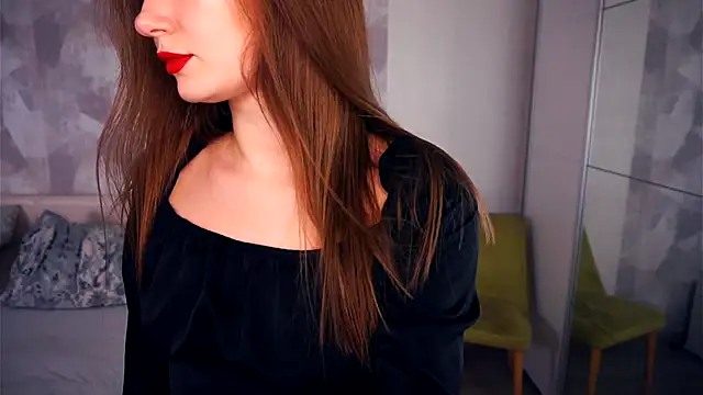 Snapshot of SilverGalen chatting on 11.13.25 SilverGalen online show from 11.13.25