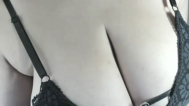 cami hotboobs online show from 03.18.26