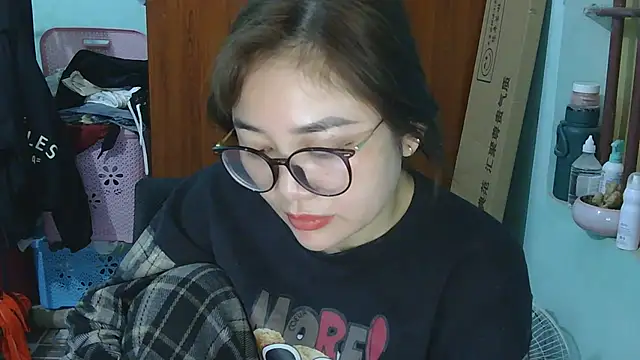 Uhem112 online show from 11.26.25