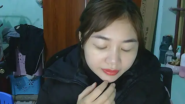 Uhem112 online show from 12.19.25