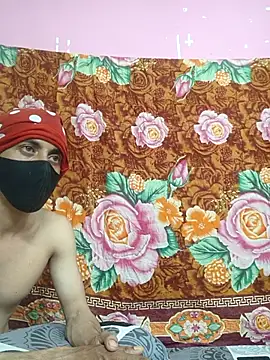 Seducing couple online show from 09.24.25