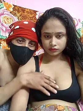 Seducing couple online show from 09.26.25