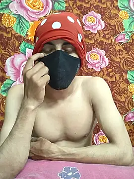 Seducing couple online show from 10.14.25