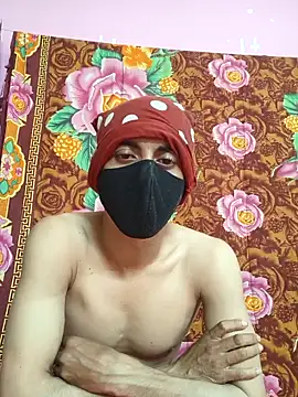 Seducing couple online show from 11.27.25