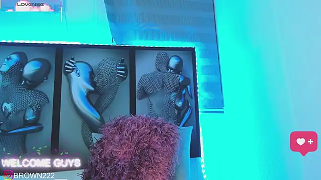  naomibrown  online show from 10.01.25