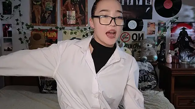 OdetteBiddy online show from 11.07.25