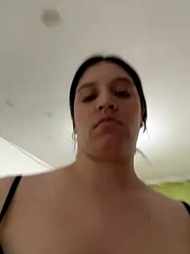 Snapshot of Briana_Hottt chatting on 09.11.25 Briana Hottt online show from 09.11.25
