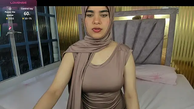 Snapshot of Asly_farhat chatting on 10.12.25 Asly farhat online show from 10.12.25