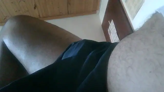 Snapshot of Cock4LadiesONLY chatting on 11.09.25 Cock4LadiesONLY online show from 11.09.25