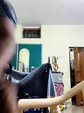 papukurty online show from 10.22.25