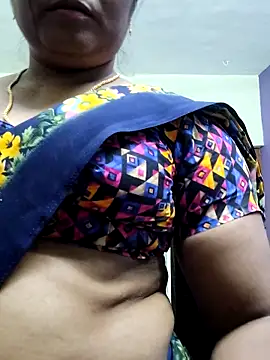 Snapshot of papukurty chatting on 02.07.26 papukurty online show from 02.07.26