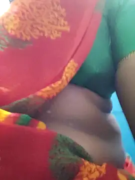 Snapshot of papukurty chatting on 02.14.26 papukurty online show from 02.14.26