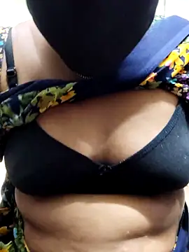 Snapshot of papukurty chatting on 02.26.26 papukurty online show from 02.26.26