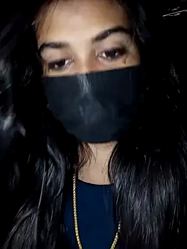 umairahaasan 1 online show from 10.29.25