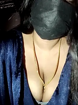 umairahaasan 1 online show from 11.11.25