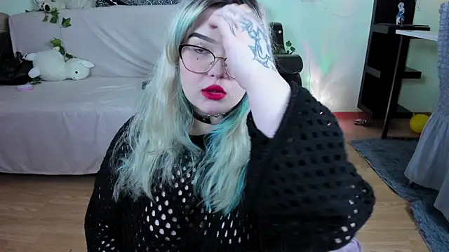  CandyM1lky  online show from 12.17.25