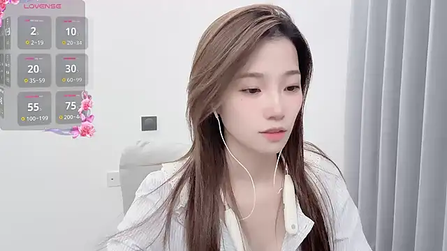 yuyu 77 online show from 10.23.25